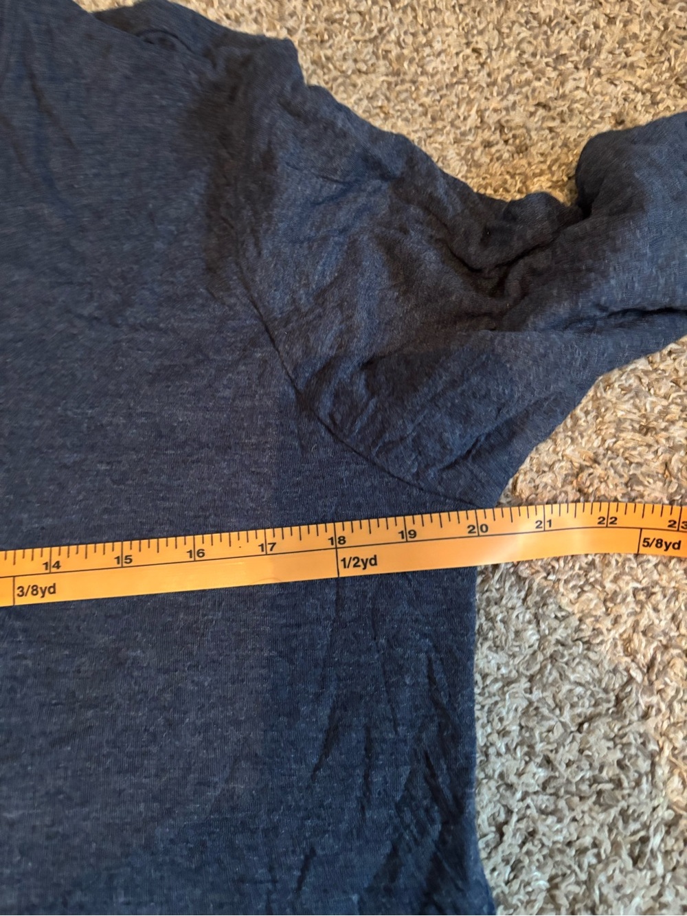 Faherty cloud reversible crew - Picture 9 of 9